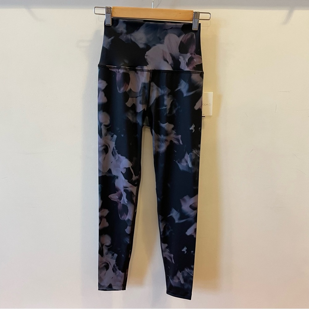 NWT Beyond Yoga Luxe Gray Smoke Leggings - Size XS
